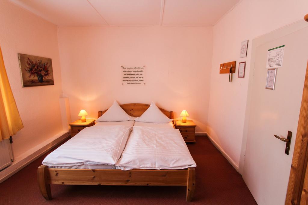 Hotel Deutsches Haus Northeim Exterior foto